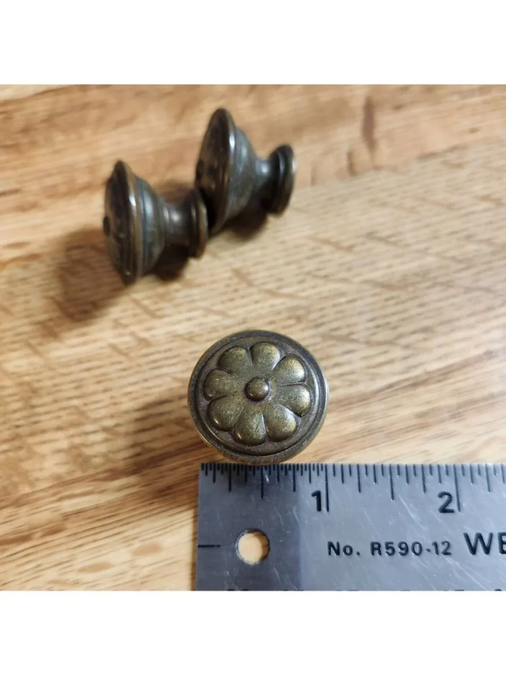 3- Vintage Brass Flower Design Round Drawer Knobs Cabinet Pulls